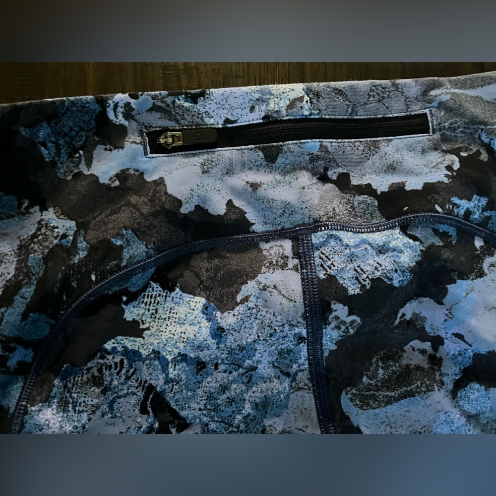 Lululemon Leggings - Picture 6 of 8